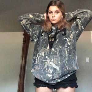 camo sweatshirt
